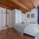 Guesthost - Duplex Charming La Farnia * Francolino